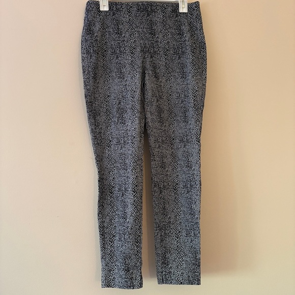 Alfani Slim Ankle Pants Women’s M Gray Black Animal Print Textured Stretch - Picture 1 of 5